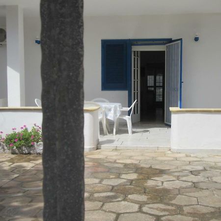 Villa Oltremare By Cala Salento ปุนตาปรอสชุตโต ภายนอก รูปภาพ